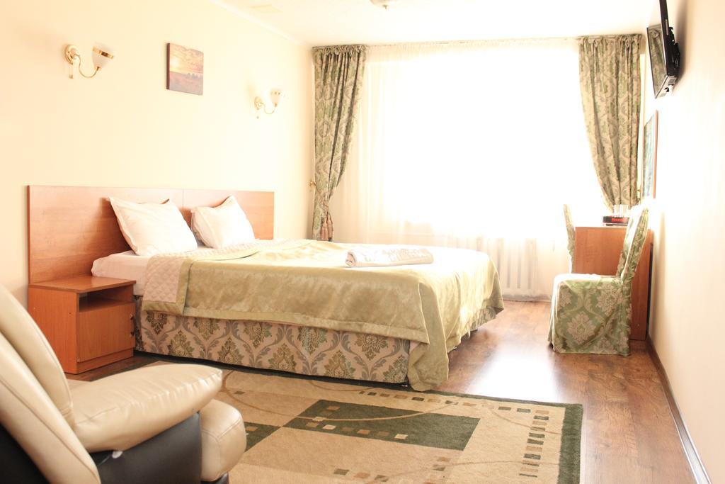 Zhassybi Hotel Αστάνα Εξωτερικό φωτογραφία