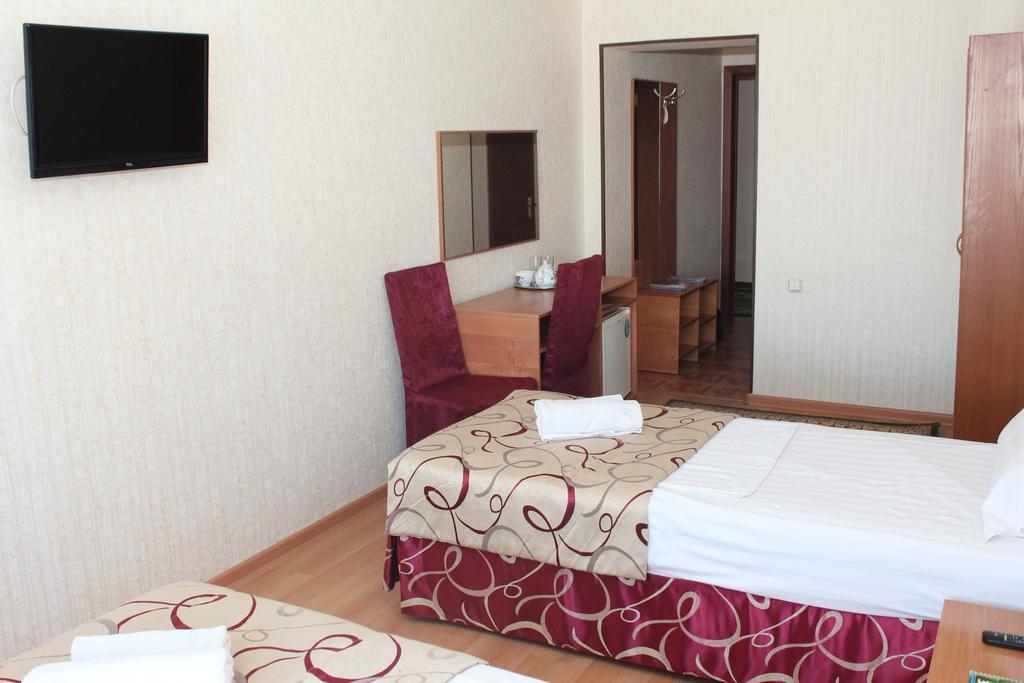 Zhassybi Hotel Αστάνα Εξωτερικό φωτογραφία